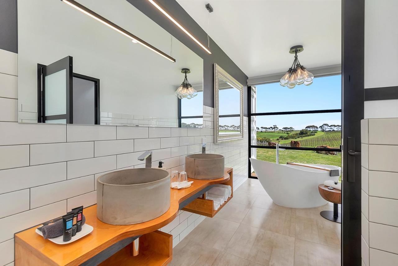 Hotel California Road At Inkwell Wines Mclaren Vale Exterior foto
