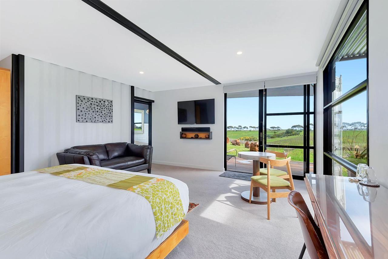 Hotel California Road At Inkwell Wines Mclaren Vale Exterior foto