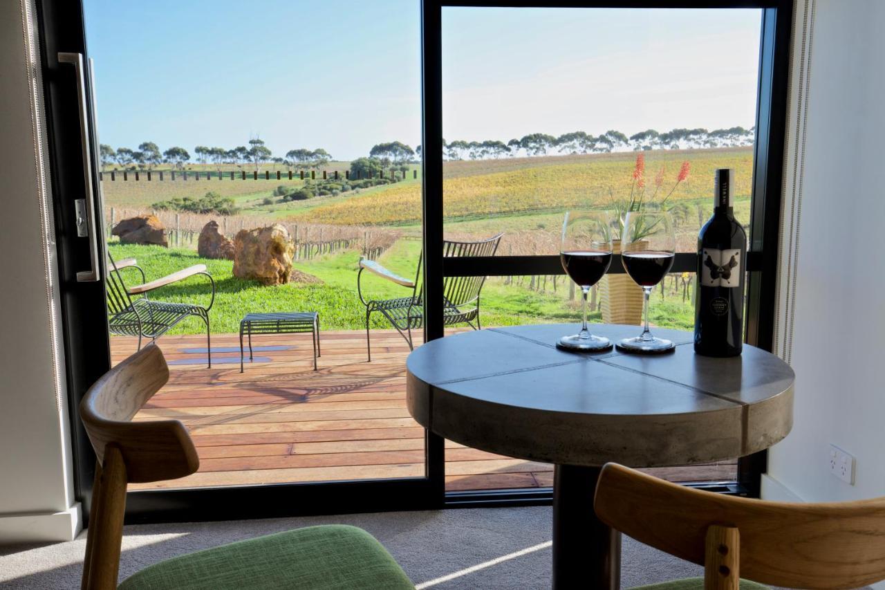 Hotel California Road At Inkwell Wines Mclaren Vale Exterior foto