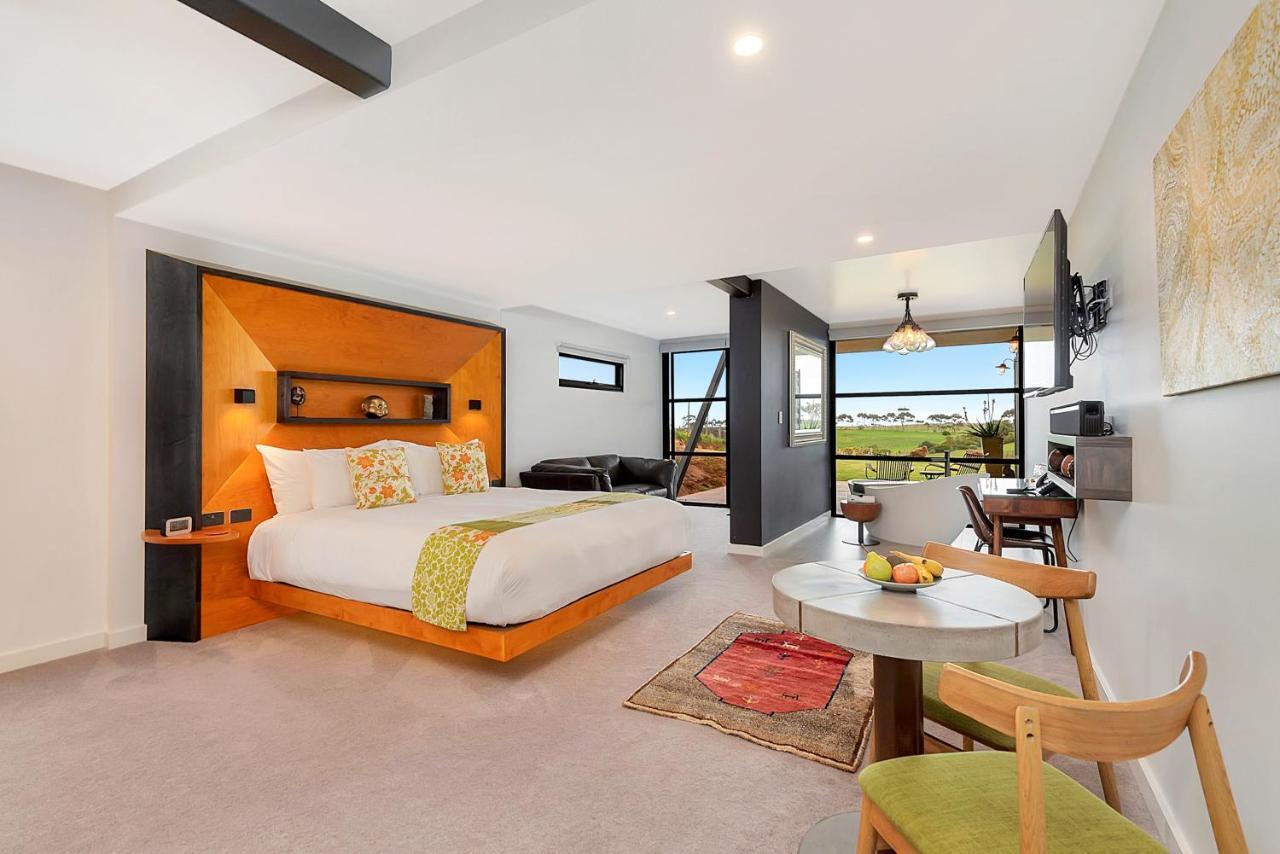 Hotel California Road At Inkwell Wines Mclaren Vale Exterior foto