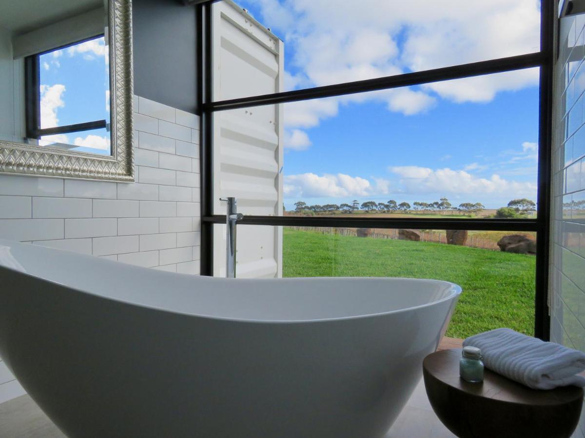 Hotel California Road At Inkwell Wines Mclaren Vale Exterior foto
