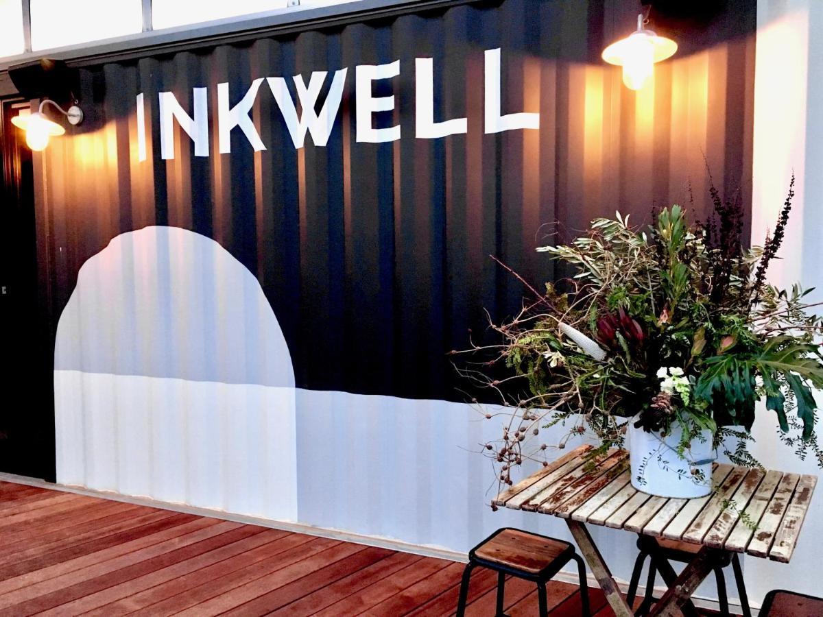 Hotel California Road At Inkwell Wines Mclaren Vale Exterior foto