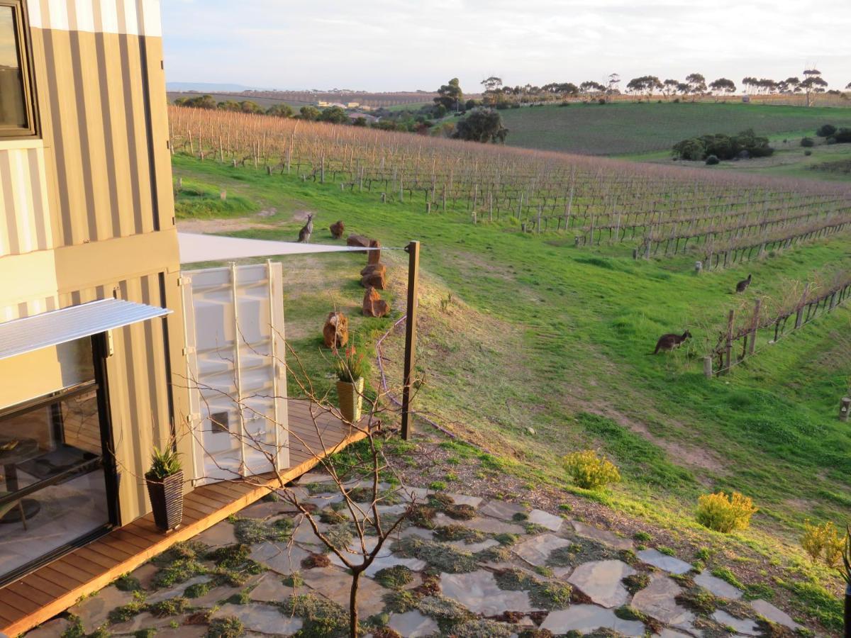 Hotel California Road At Inkwell Wines Mclaren Vale Exterior foto